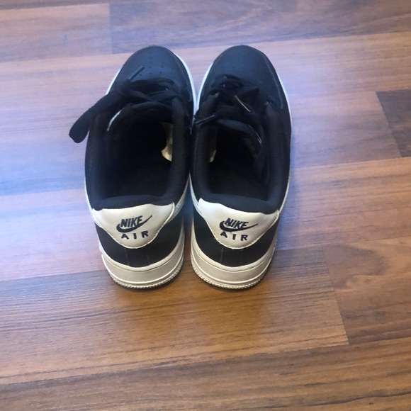 Nike Men’s Air Force 1 ‘07 - Picture 4 of 4